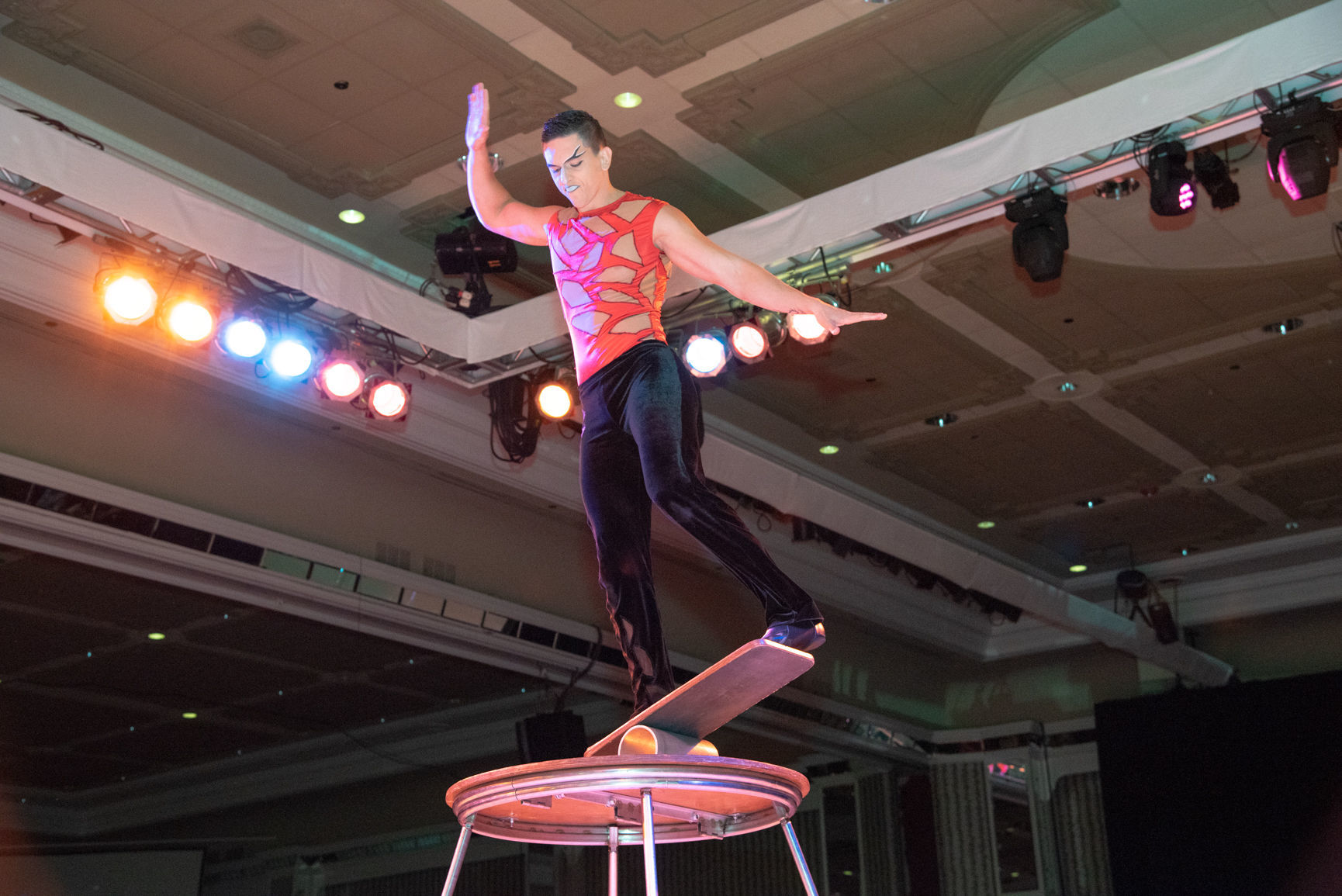 110318_acw_dancinggallery-754.jpg